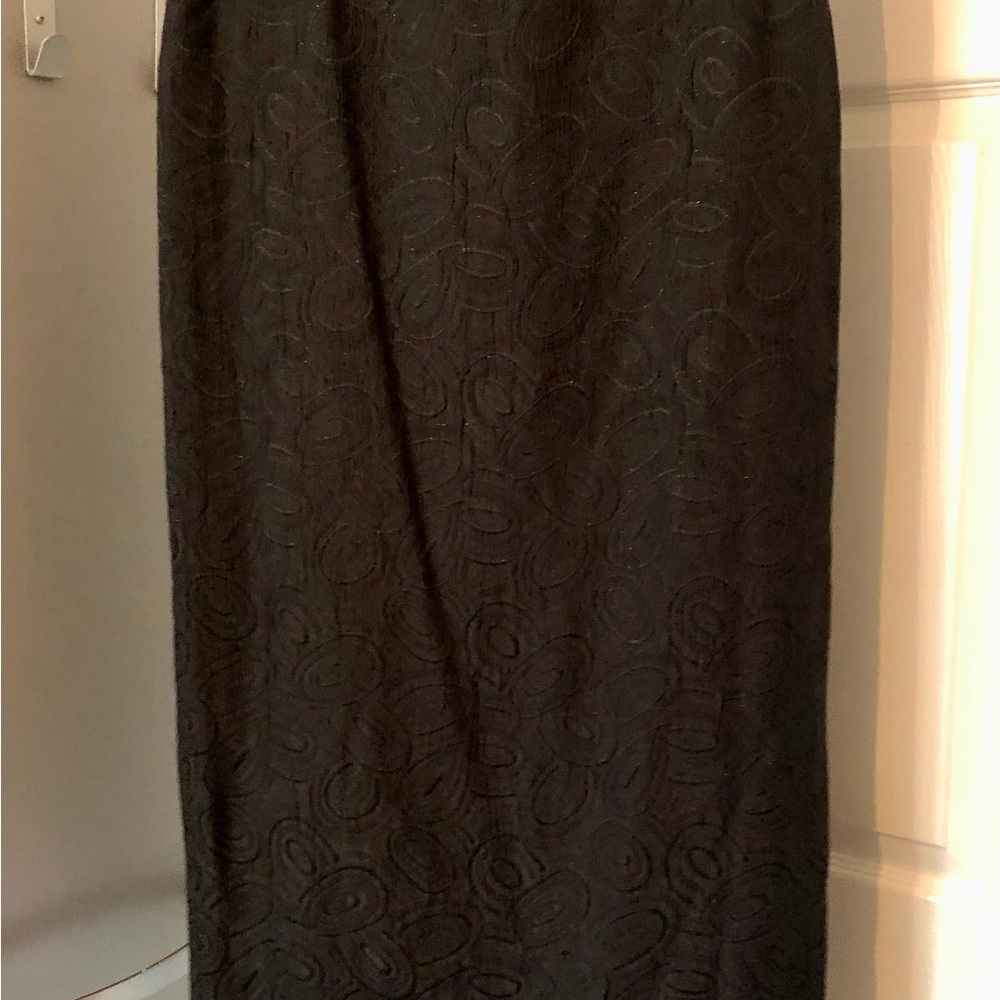 Simon Chang Long Black Skirt Size 10 NEW